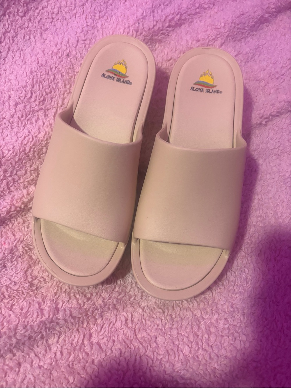 Aloha Island Tan Slide Sandals